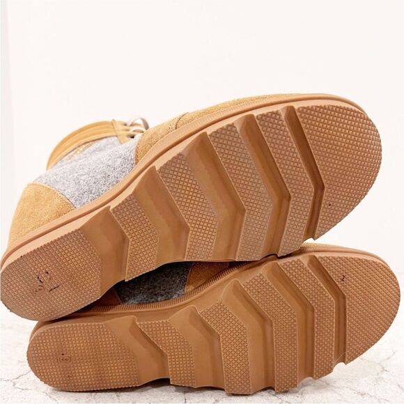 Brown and Gray Women's Ankle Boots - Picture 6 of 6